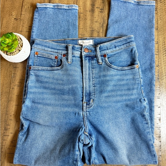 Madewell Light Blue Denim Jeans - Picture 2 of 16